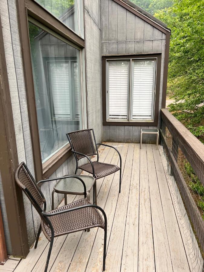 Pocono Paradise - 3 Bedroom 3 And Half Bathroom Townhouse Tannersville Exterior photo